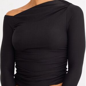 Elegant Black Long Sleeve Women's Top